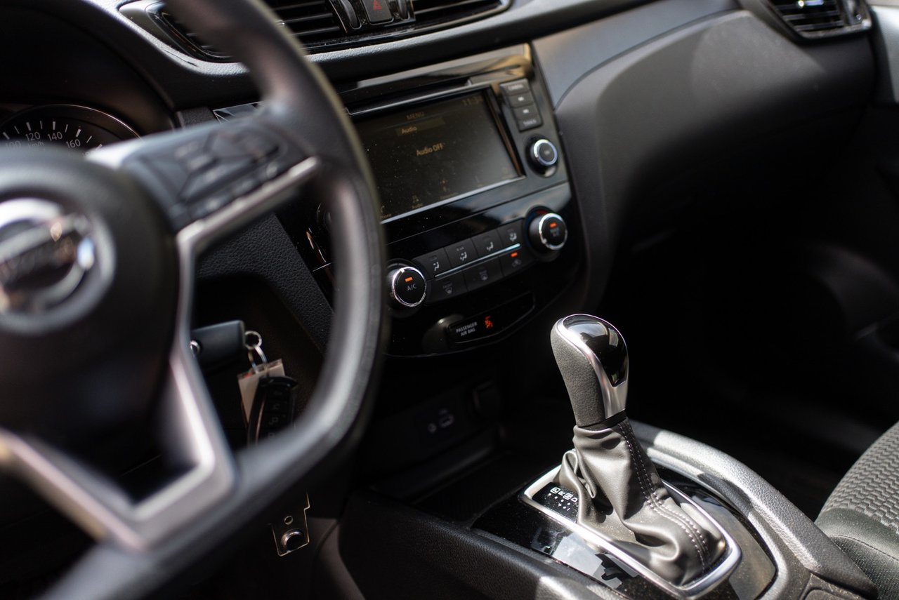 2021 Nissan Qashqai S-9