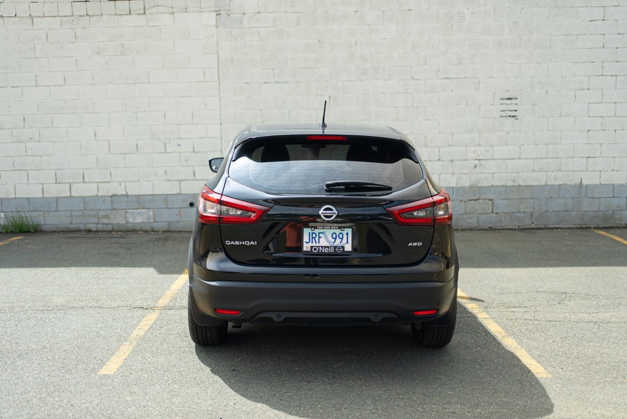 2021 Nissan Qashqai S-10