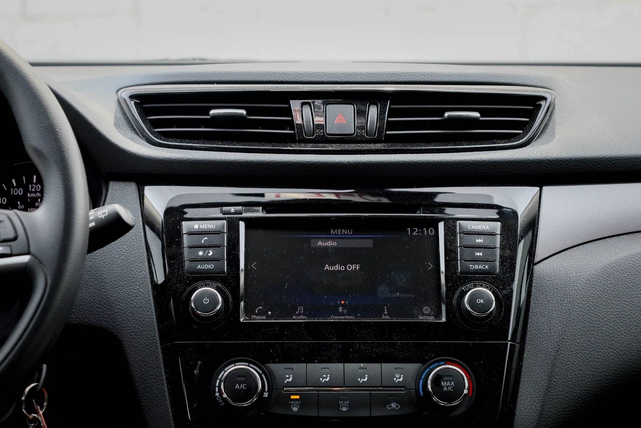 2023 Nissan Qashqai S-14