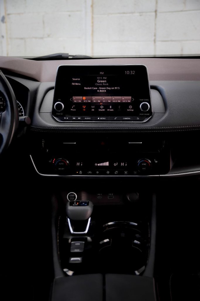 2021 Nissan Rogue SV-19