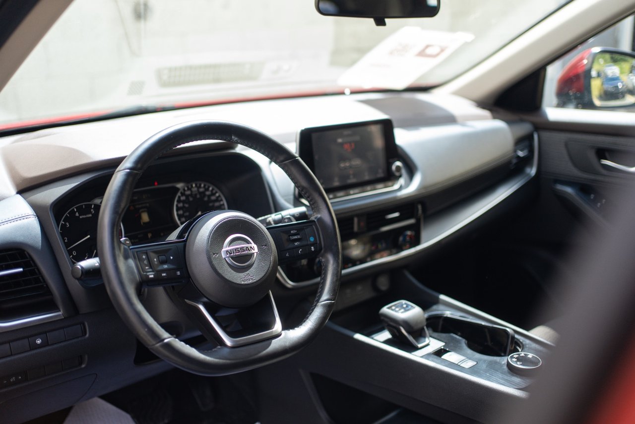 2021 Nissan Rogue SV-9