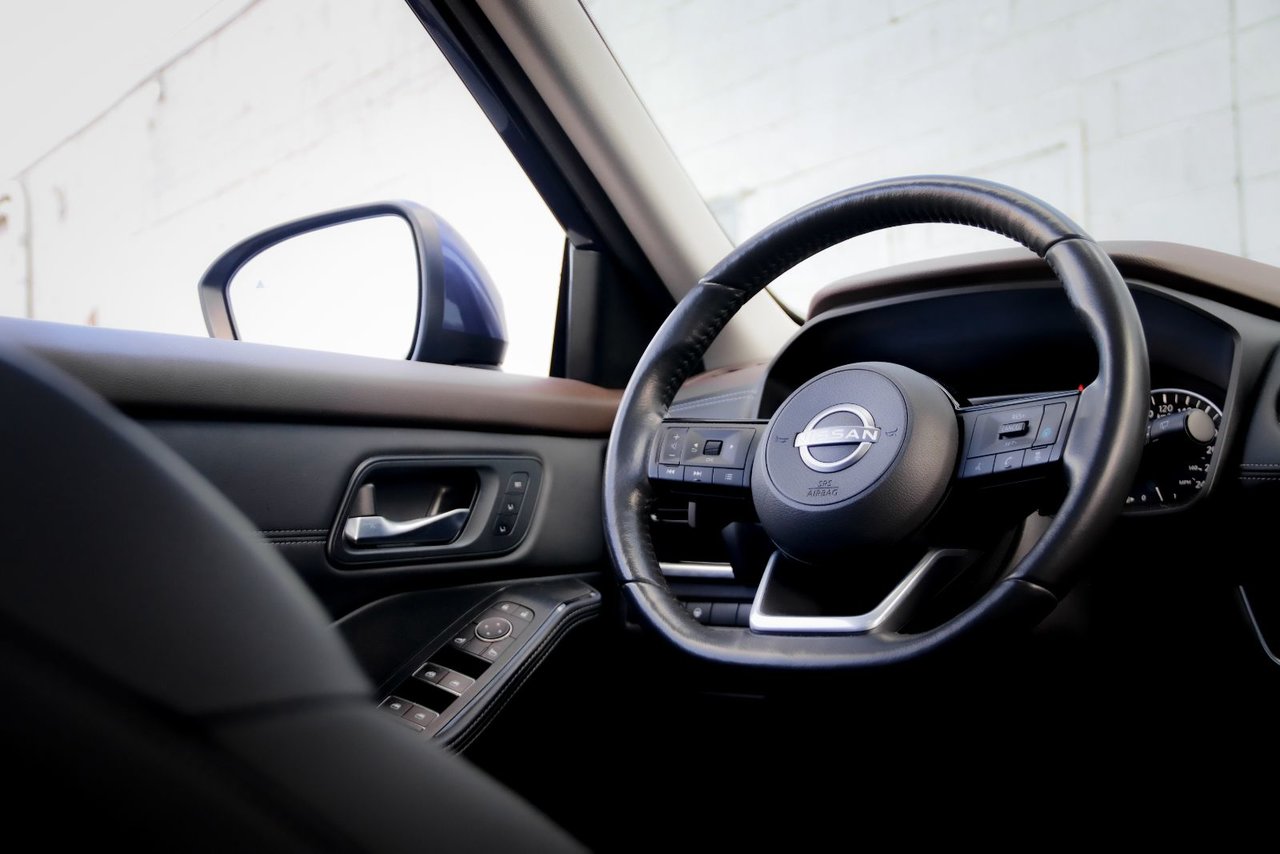 2022 Nissan Rogue SL-23