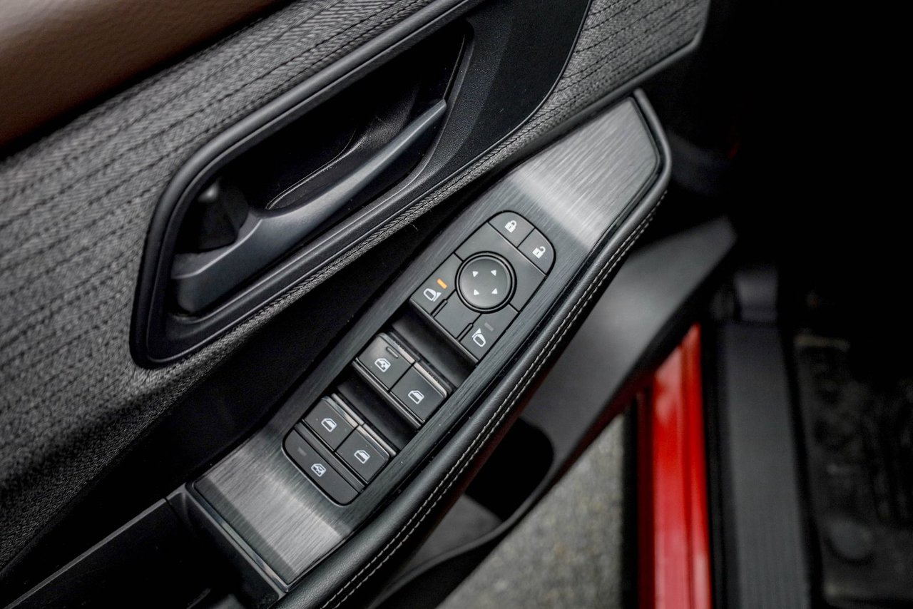 2022 Nissan Rogue S-9