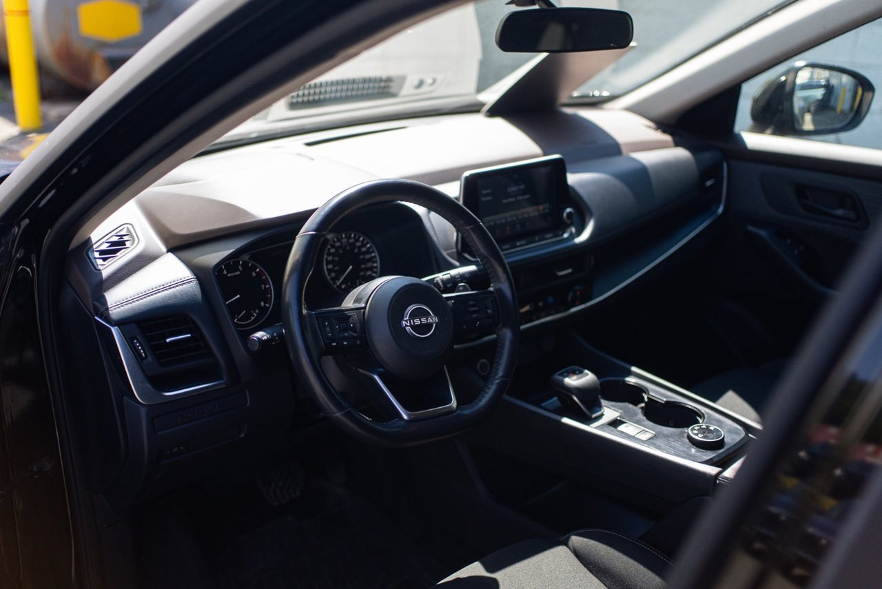 2023 Nissan Rogue S-2
