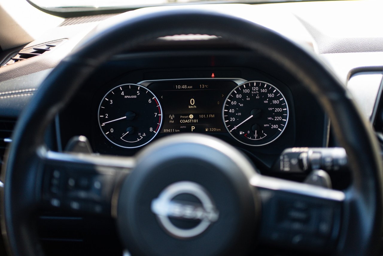 2023 Nissan Rogue S-4
