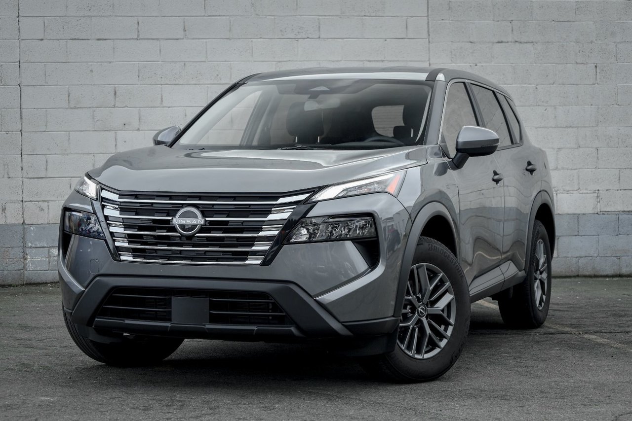 2025 Nissan Rogue S-2