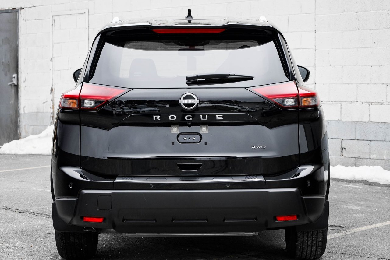 2026 Nissan Rogue SV Moonroof-7