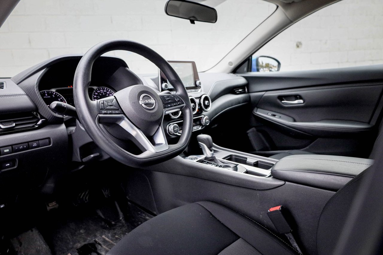 2025 Nissan Sentra SV-9