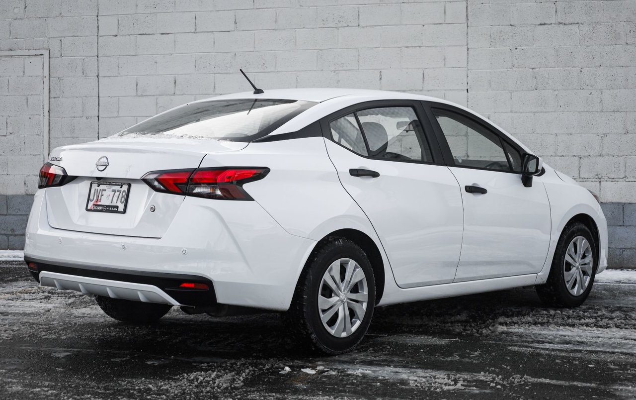2024 Nissan Versa S-6