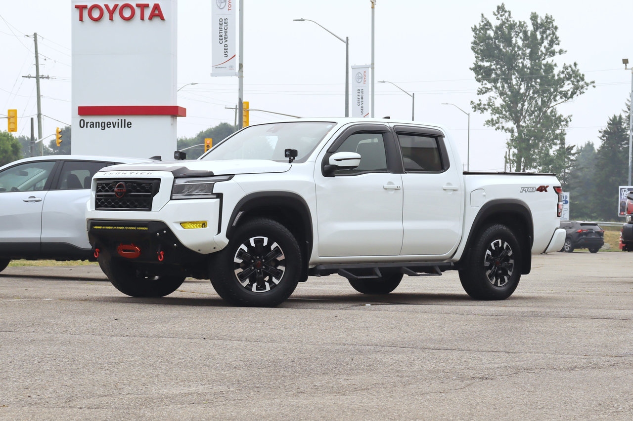 White 2024 Nissan Frontier Pickup Truck Four-Wheel Drive Automatic