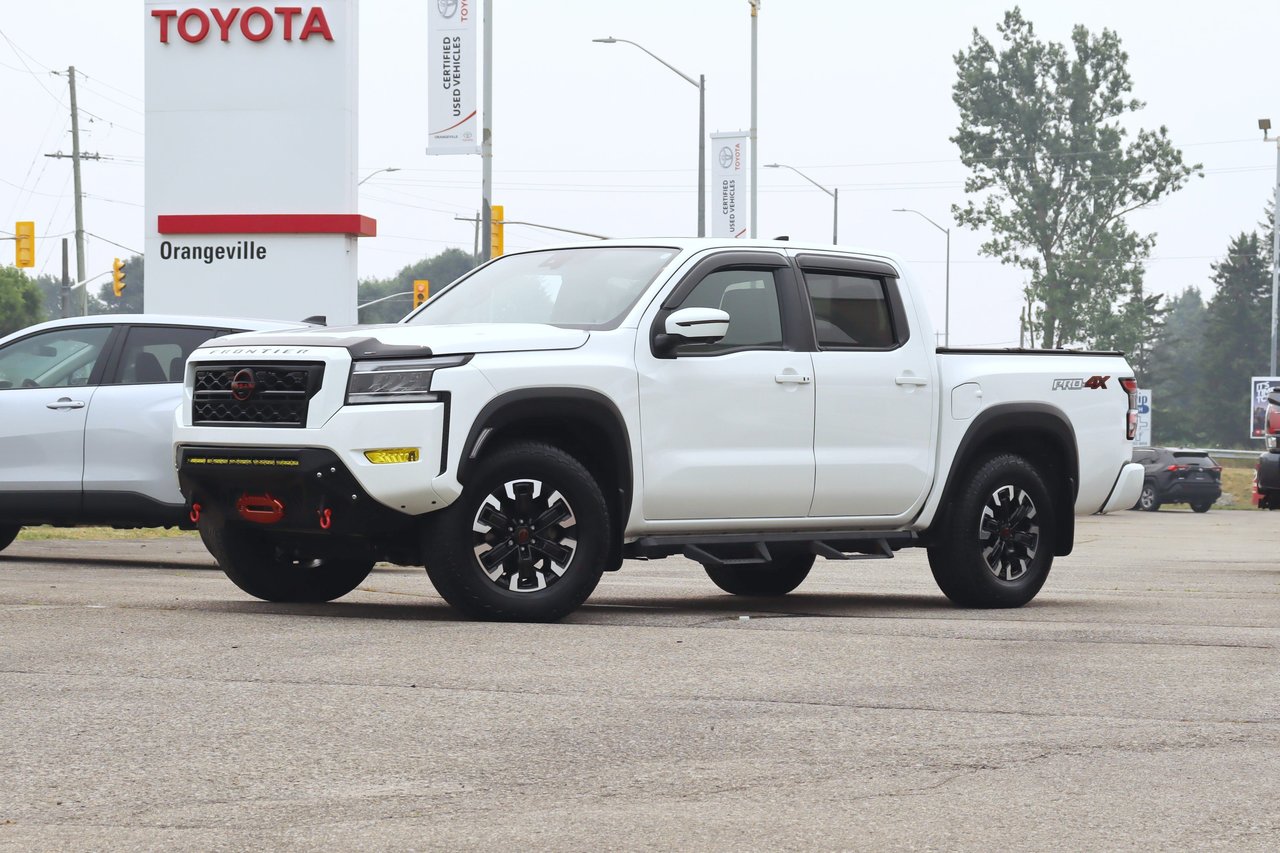 2024 Nissan Frontier PRO-4X Crew Cab 4WD