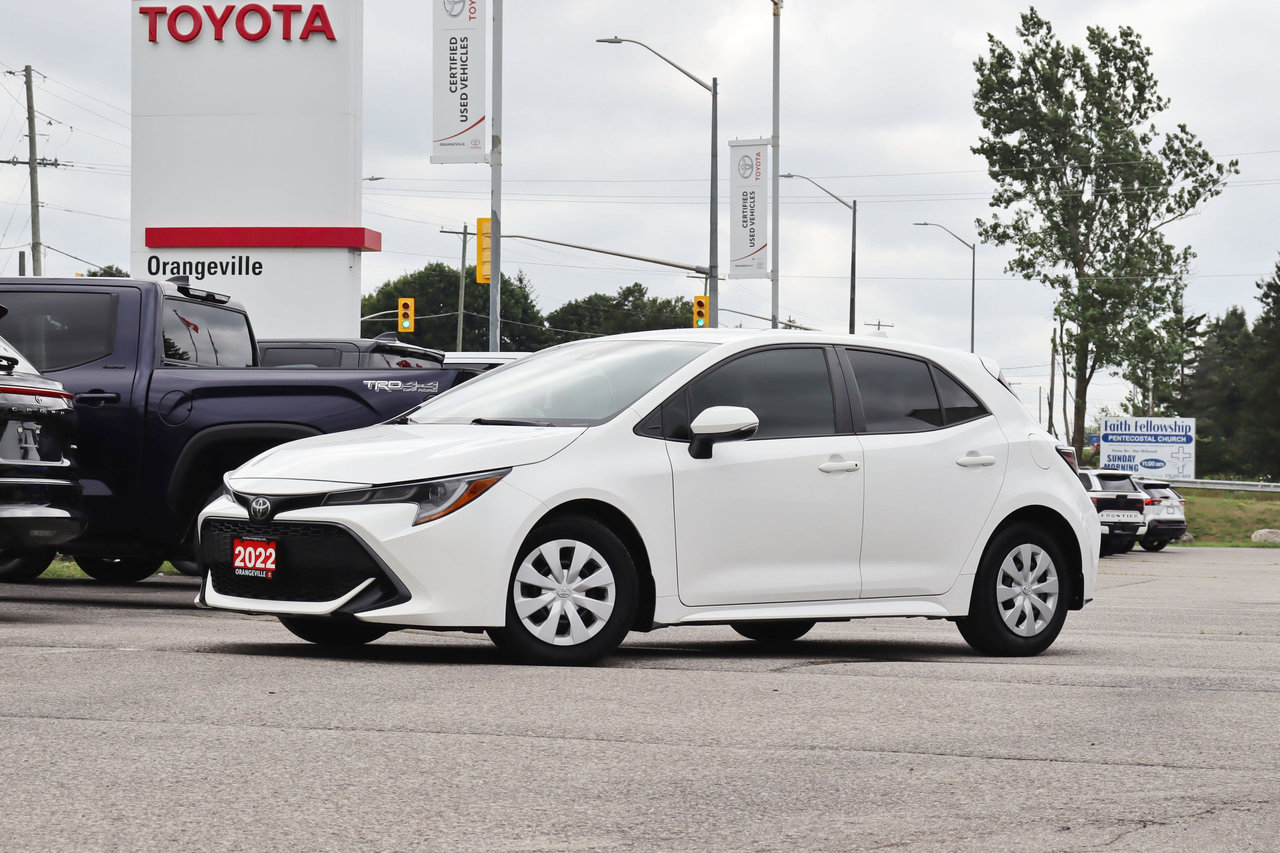 Super White 2022 Toyota Corolla Hatchback Hatchback  