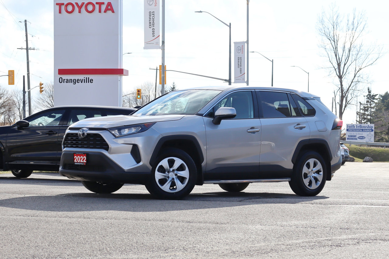 2022 Toyota RAV4 LE FWD
