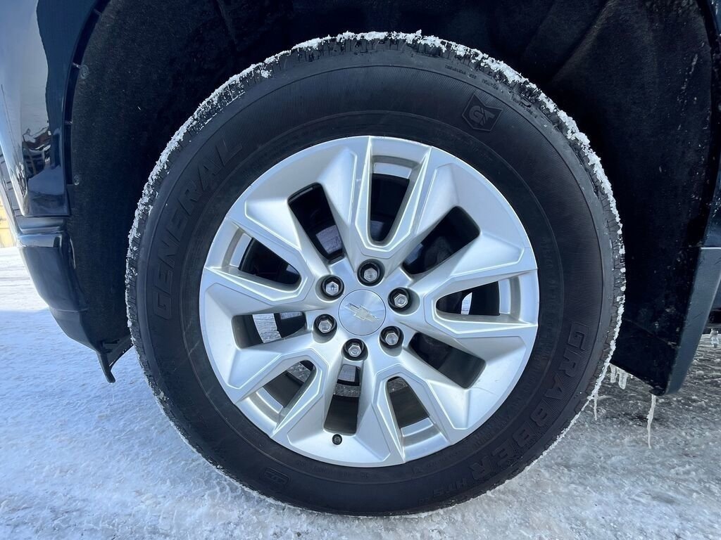 2022 Chevrolet Silverado 1500 LTD Custom-4