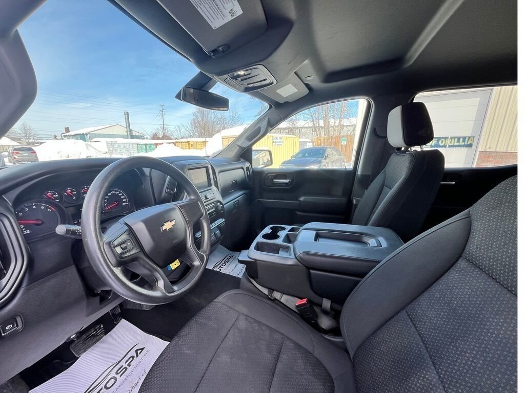 2022 Chevrolet Silverado 1500 LTD Custom-5