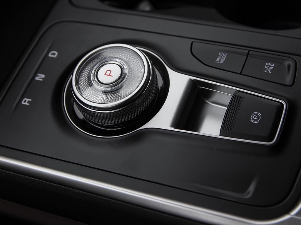 2026 Kia Carnival HEV LX+-15