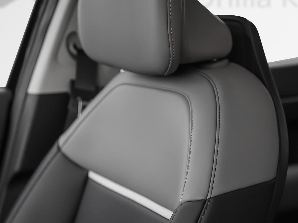 2026 Kia EV4 Wind Premium-17