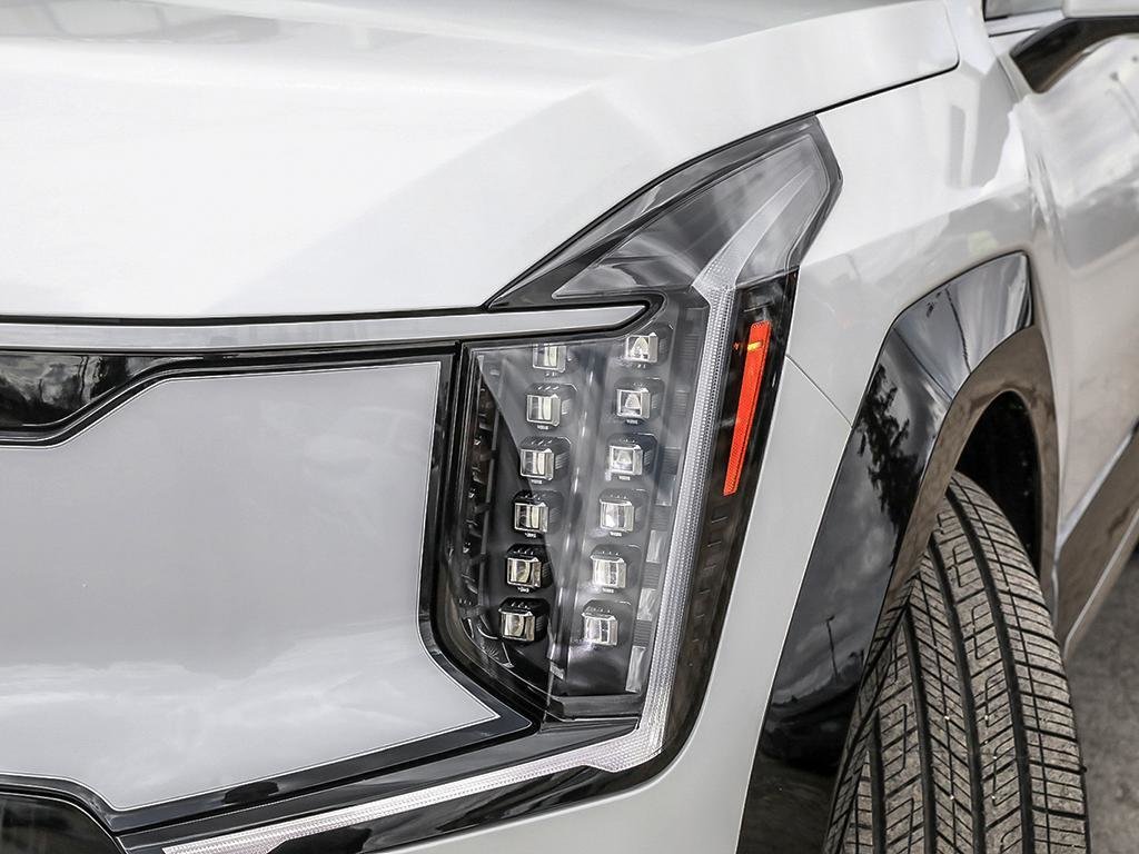 2026 Kia EV9 Land AWD w/ Plus Package-12