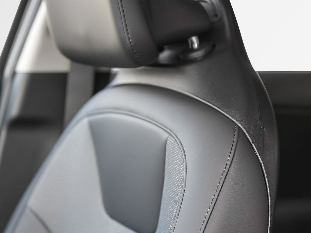 2026 Kia Niro HEV EX Premium-24