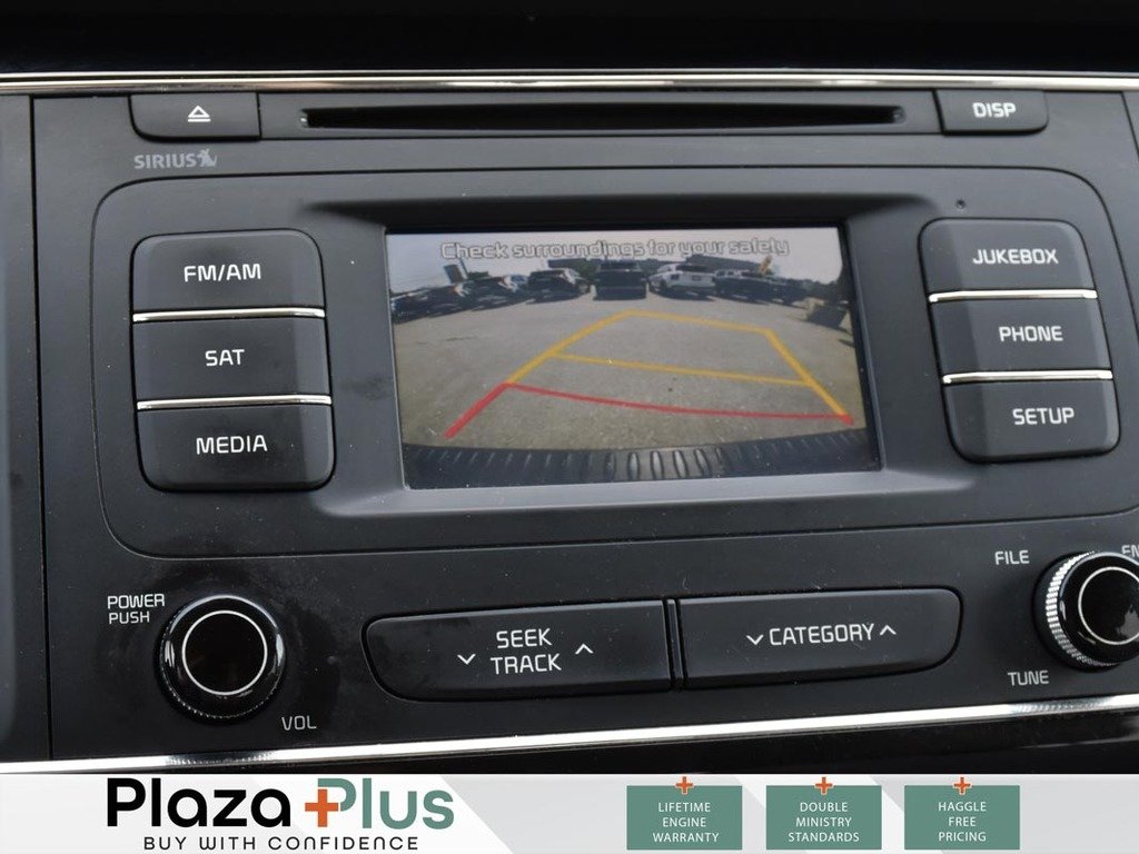 2016 Kia Sedona SX