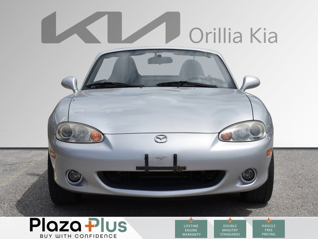 2004 Mazda MX-5 Miata Cloth REAR WHEEL DRIVE / CONVERTIBLE
