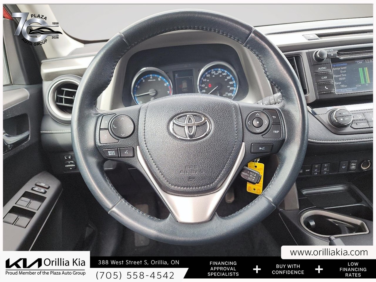 2017 Toyota RAV4 XLE-11