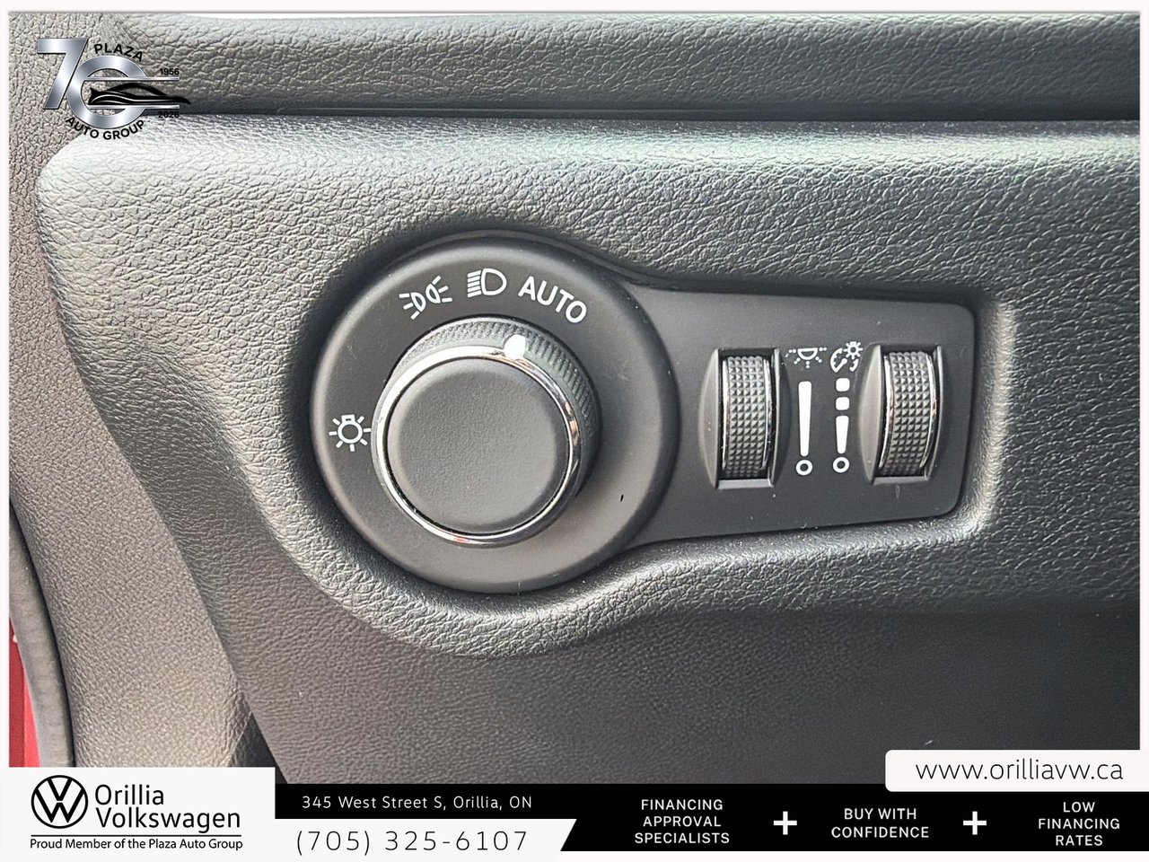 2025 Chrysler Grand Caravan SXT-23