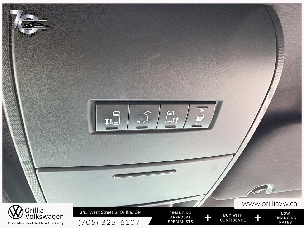2020 Dodge Grand Caravan Premium Plus-22