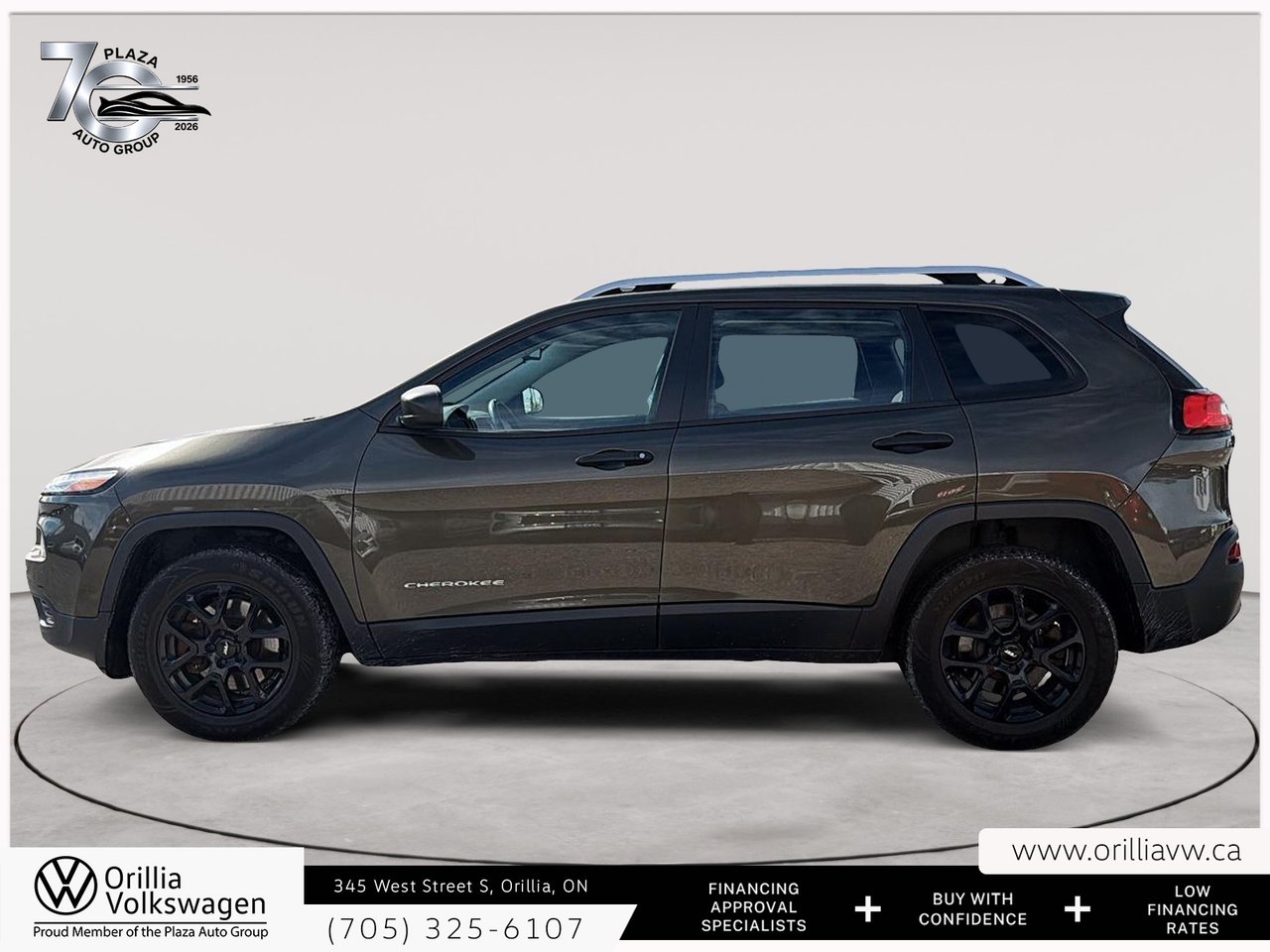 2015 Jeep Cherokee Sport-2