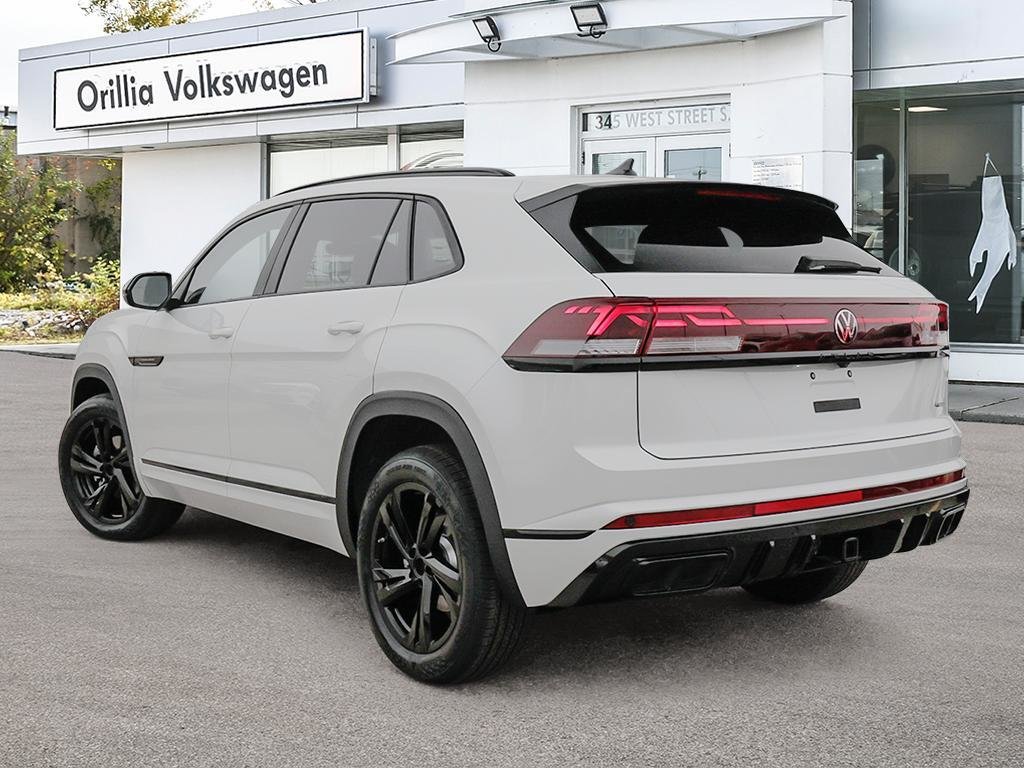 2025 Volkswagen Atlas Cross Sport Comfortline R-Line Black Edition No Options / Oryx White Pearl