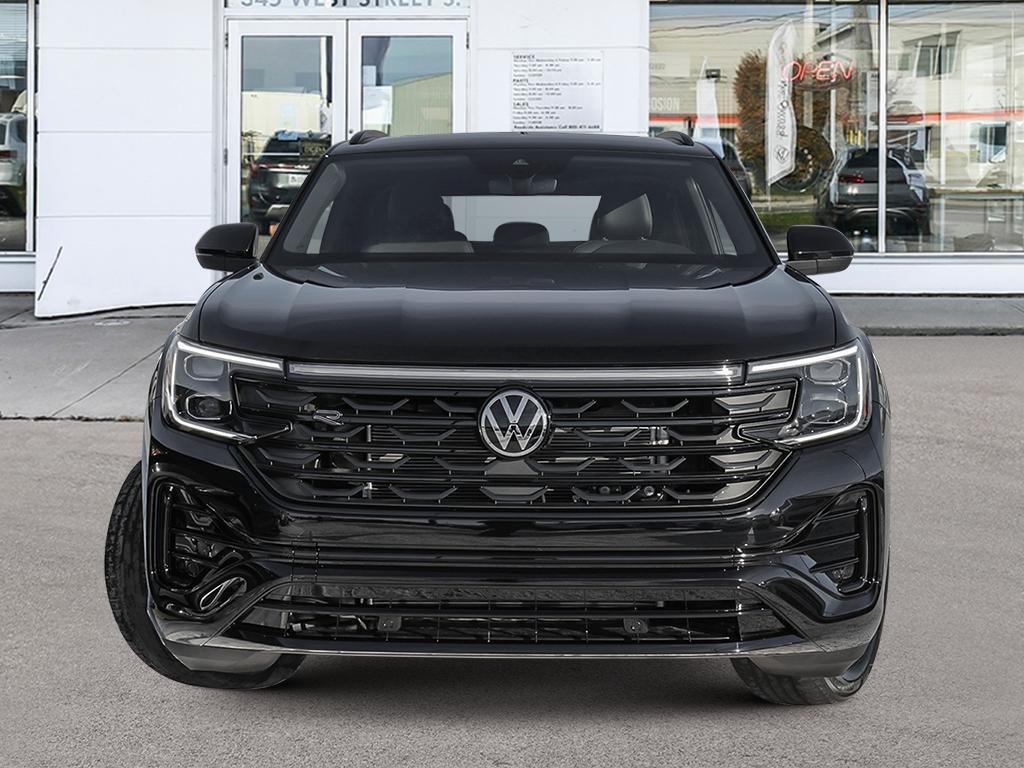 2025 Volkswagen Atlas Cross Sport Comfortline R-Line Black Edition No Options / Deep Black Pearl