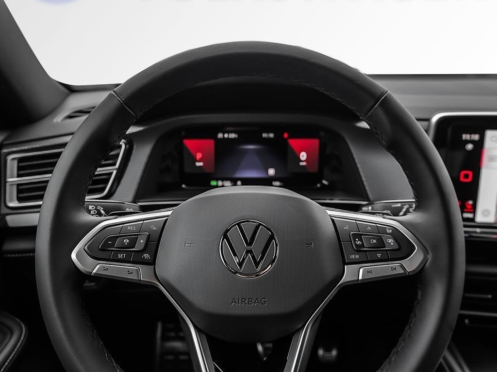 2026 Volkswagen Atlas Cross Sport Execline-17