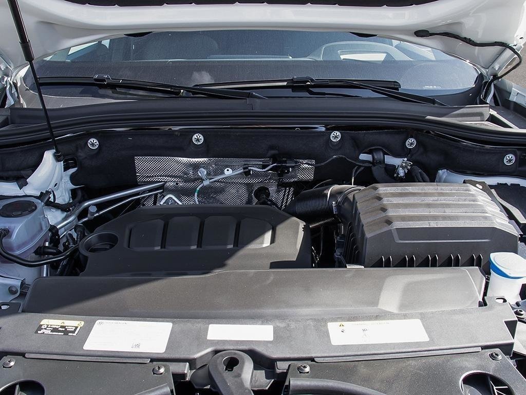 2026 Volkswagen Atlas Cross Sport Execline-8