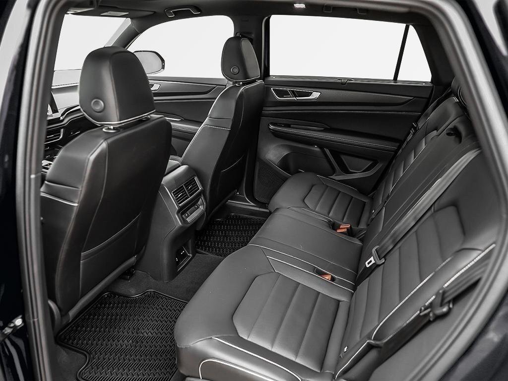 2026 Volkswagen Atlas Cross Sport Highline-19