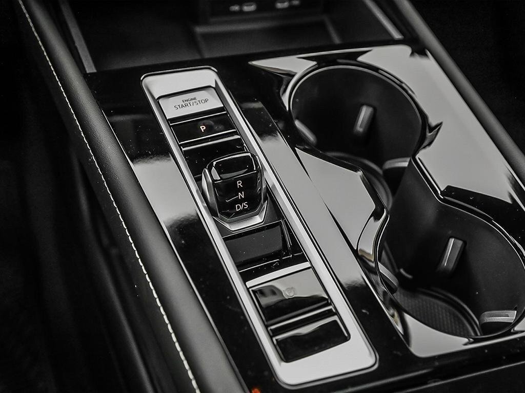 2026 Volkswagen Atlas Cross Sport Highline-16