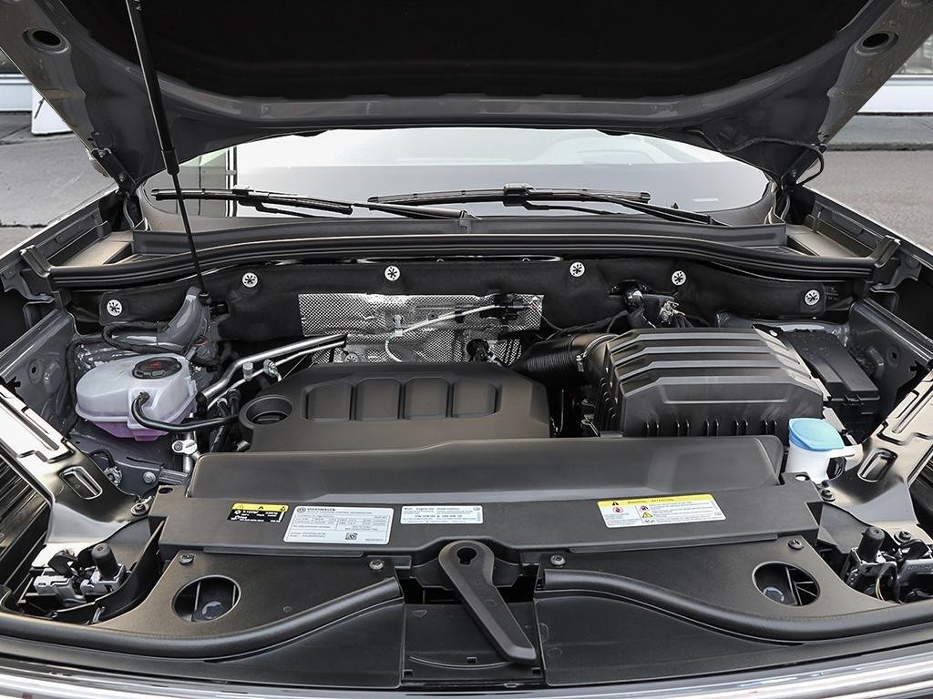 2025 Volkswagen Atlas Execline No Options / Pure Gray
