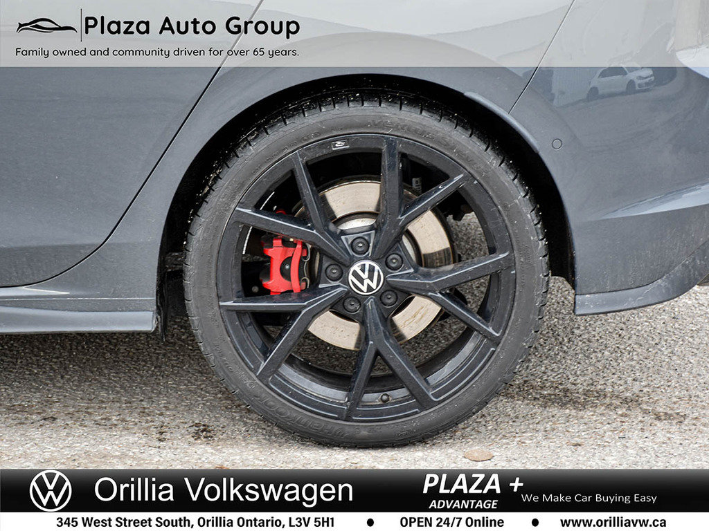 2024 Volkswagen Golf GTI 380 PERFORMANCE ONLY 8 MONTHS OLD | VERY LOW KM | GREAT CONDITION