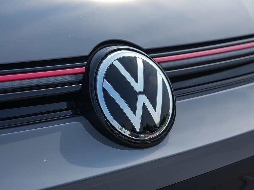 2026 Volkswagen Golf GTI GTI Autobahn-12