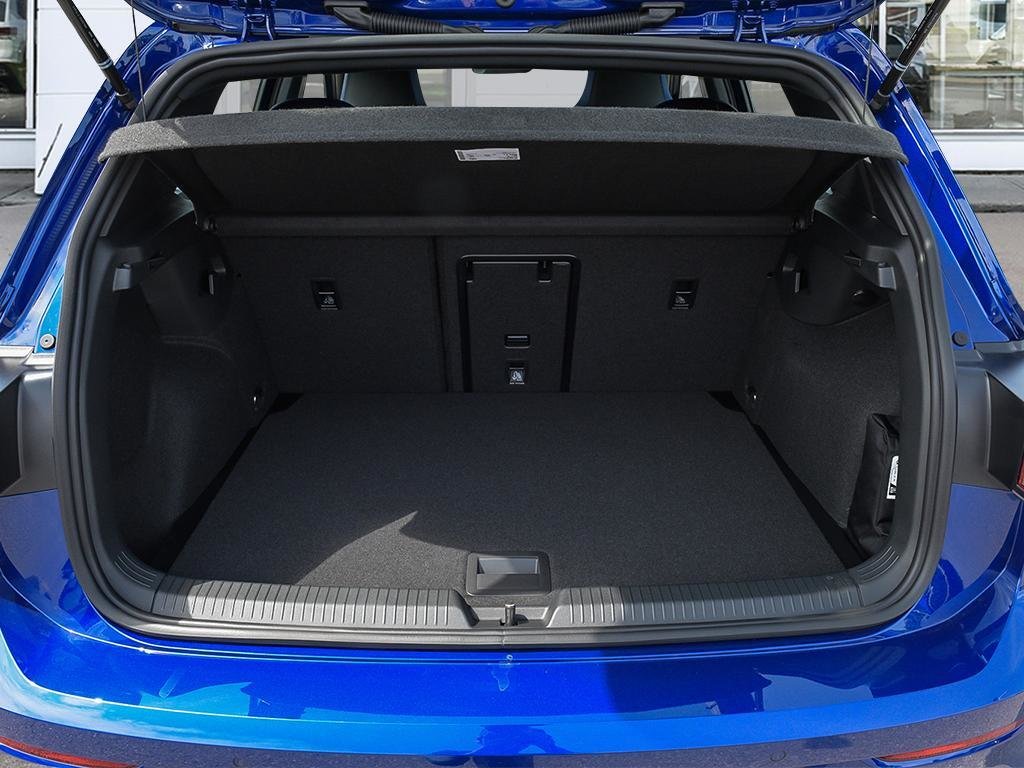 2025 Volkswagen Golf R Black Edition Akrapobic Exhaust / Lapiz Blue Metallic with Black Roof