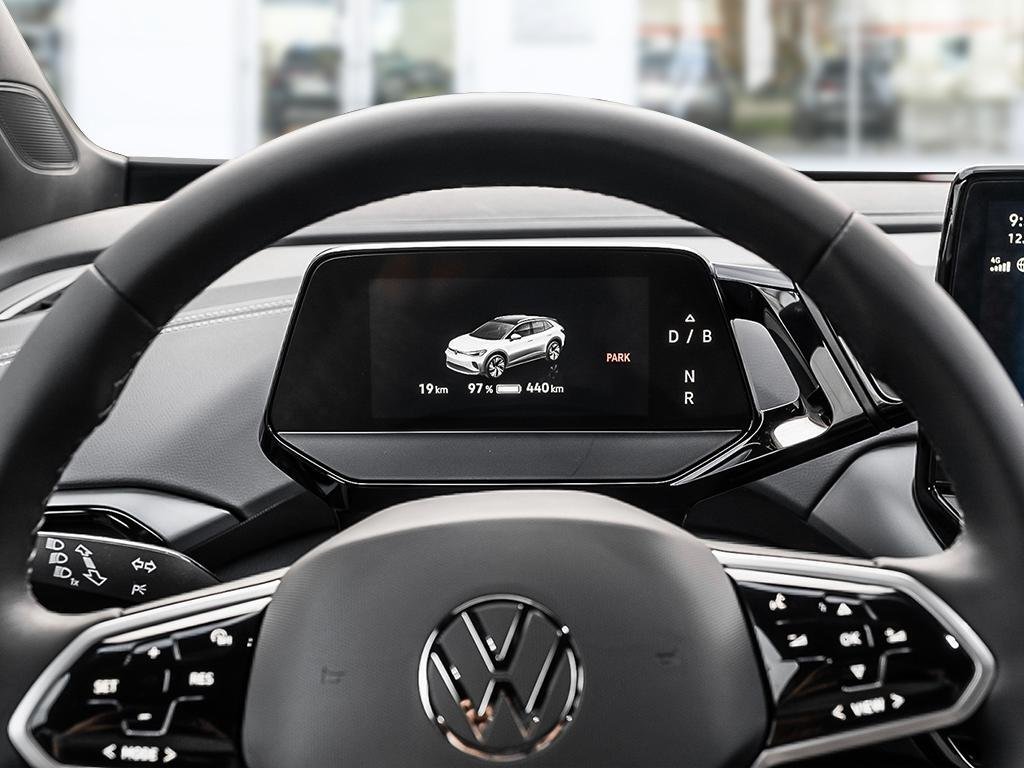 2025 Volkswagen ID.4 Pro S Area View 360, Heat Pump / Deep Black Pearl
