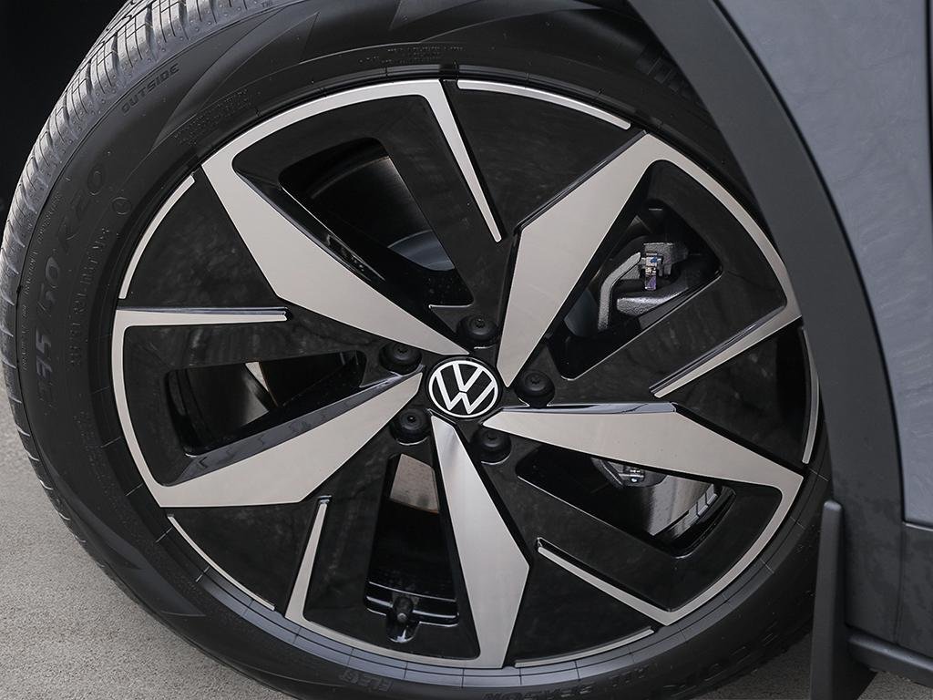 2025 Volkswagen ID.4 Pro S No Options / Pure Grey