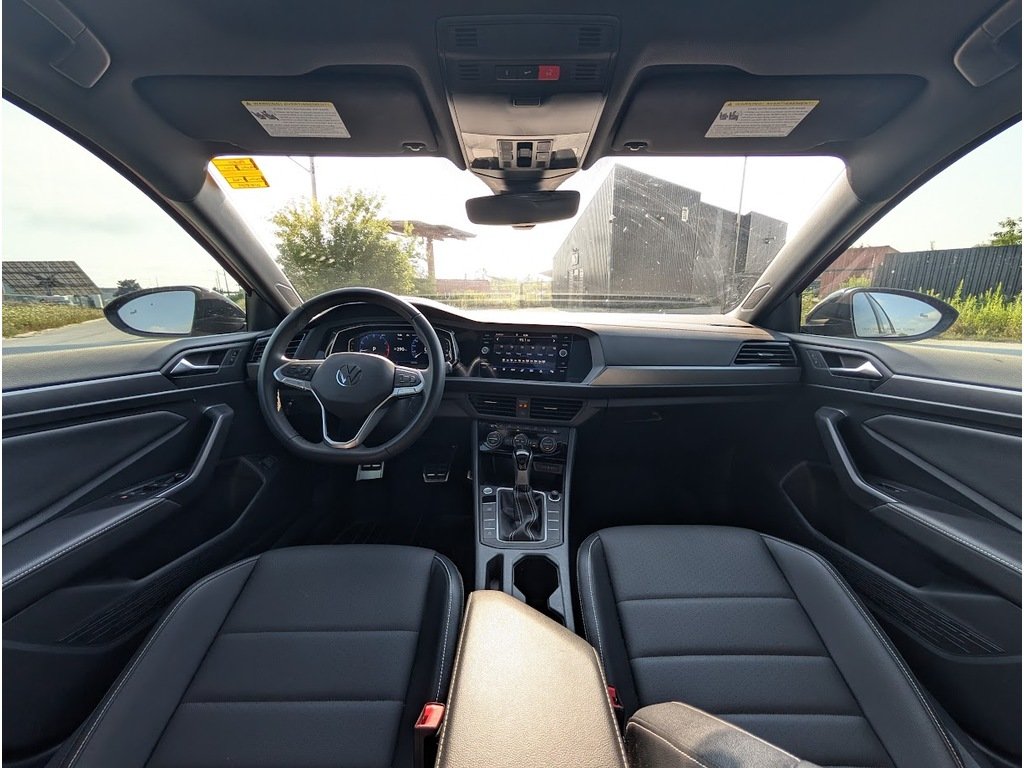 2024 Volkswagen Jetta Comfortline CPO | LEATHER SEATS | PUSH BUTTON START