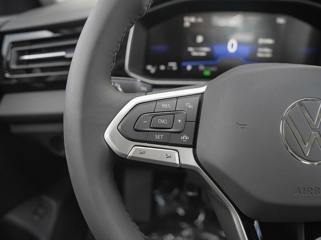 2025 Volkswagen Jetta Trendline No Options / Deep Black Pearl