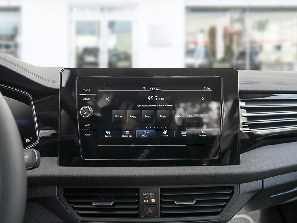 2025 Volkswagen Jetta Trendline No Options / Deep Black Pearl