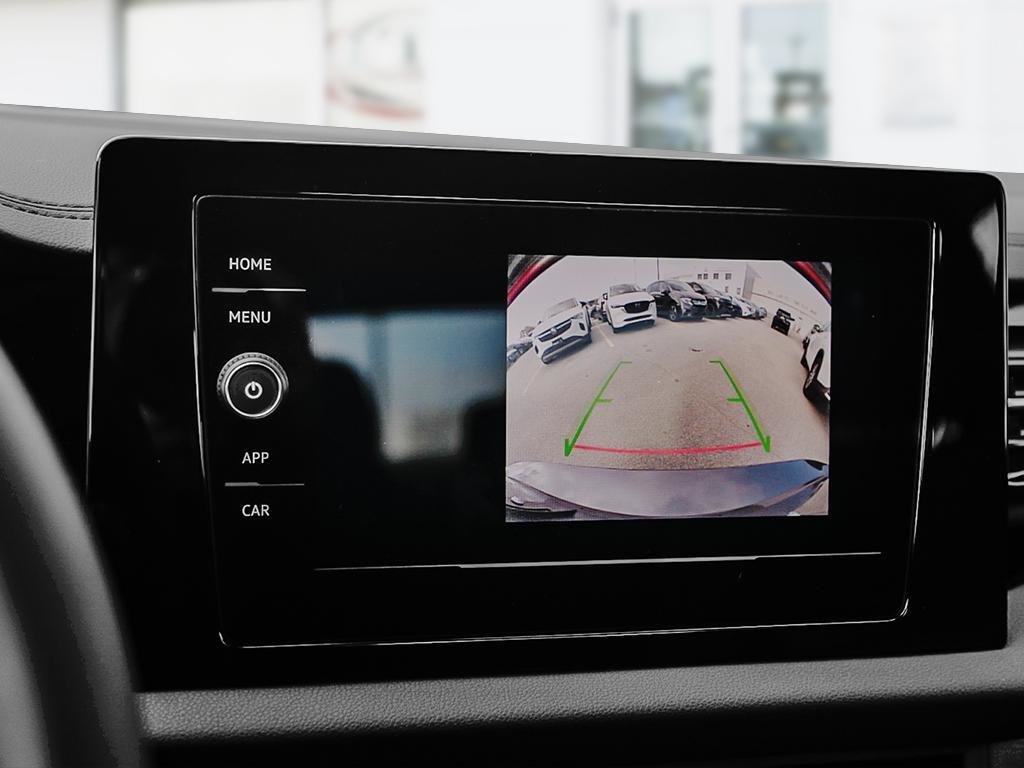 2025 Volkswagen Jetta Trendline No Options / Pure White
