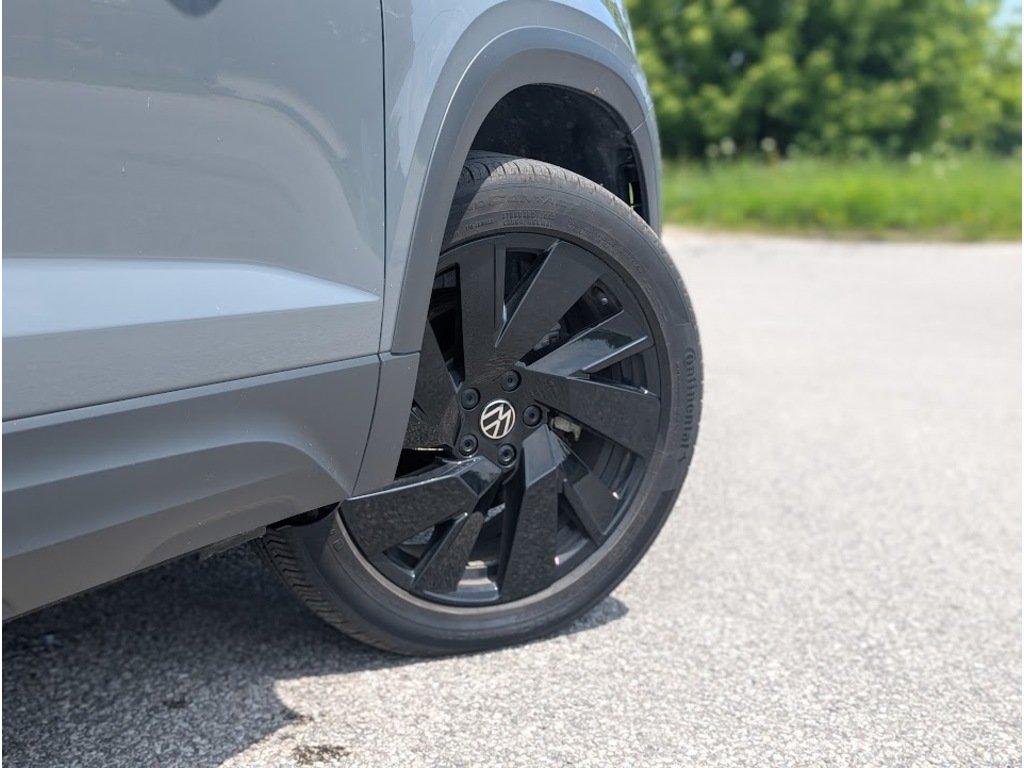 2023 Volkswagen Taos Highline CPO | PANO SUNROOF | LOW KM