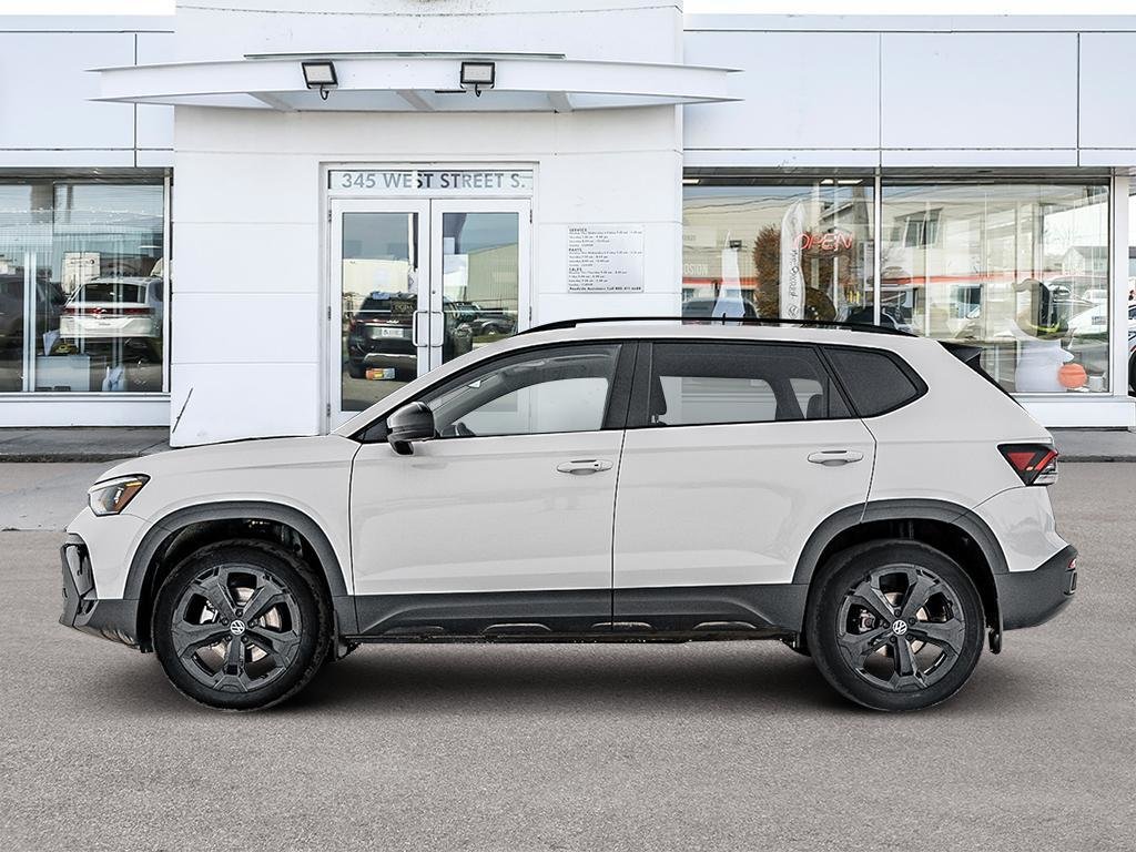 2025 Volkswagen Taos Comfortline Black Edition No Options / Pure White