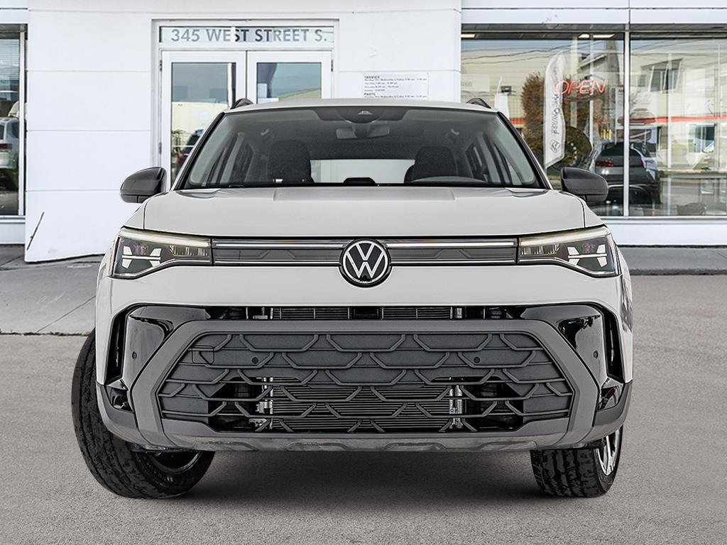 2025 Volkswagen Taos Comfortline Black Edition No Options / Pure White