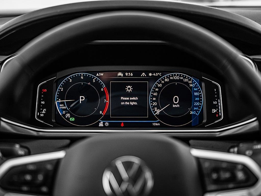 2025 Volkswagen Taos Comfortline Black Edition No Options / Pure White