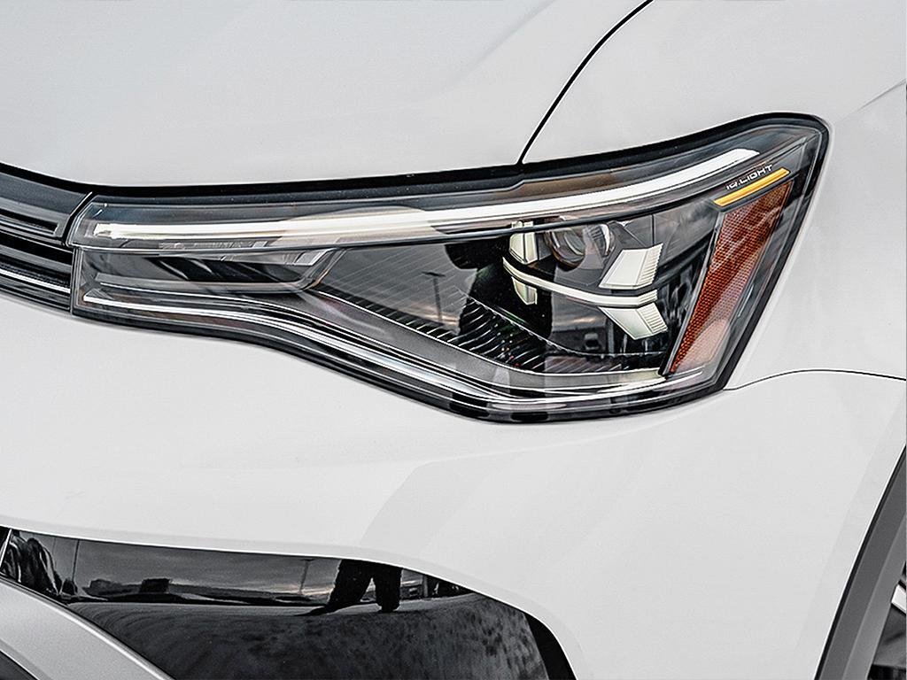 2025 Volkswagen Taos Highline 19